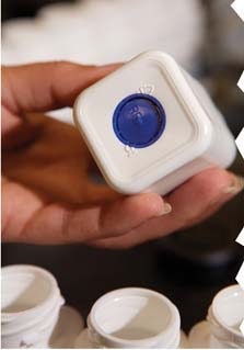 1660255241512 Pm0704 Sealingcracks Oibottle