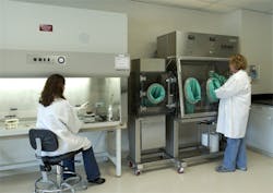 4web_kentucky_2people-w-isolators 4web_kentucky_2people-w-isolators