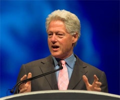 1660255444982 Clinton Speakingat Bio2006 Edited1