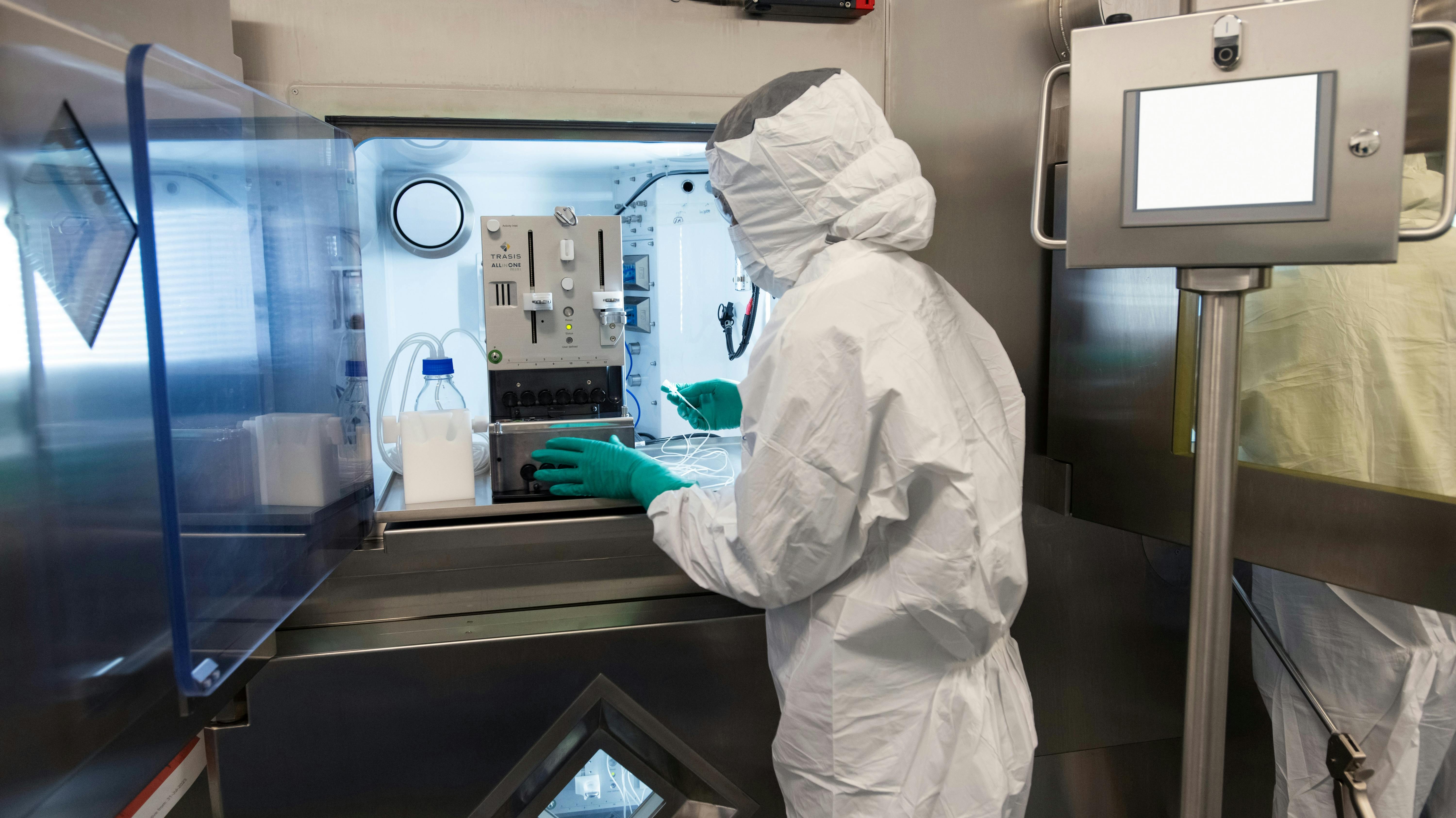 Using specialized equipment on the production line at our radioligand therapy (RLT) manufacturing facility in Indianapolis, Indiana, United States.