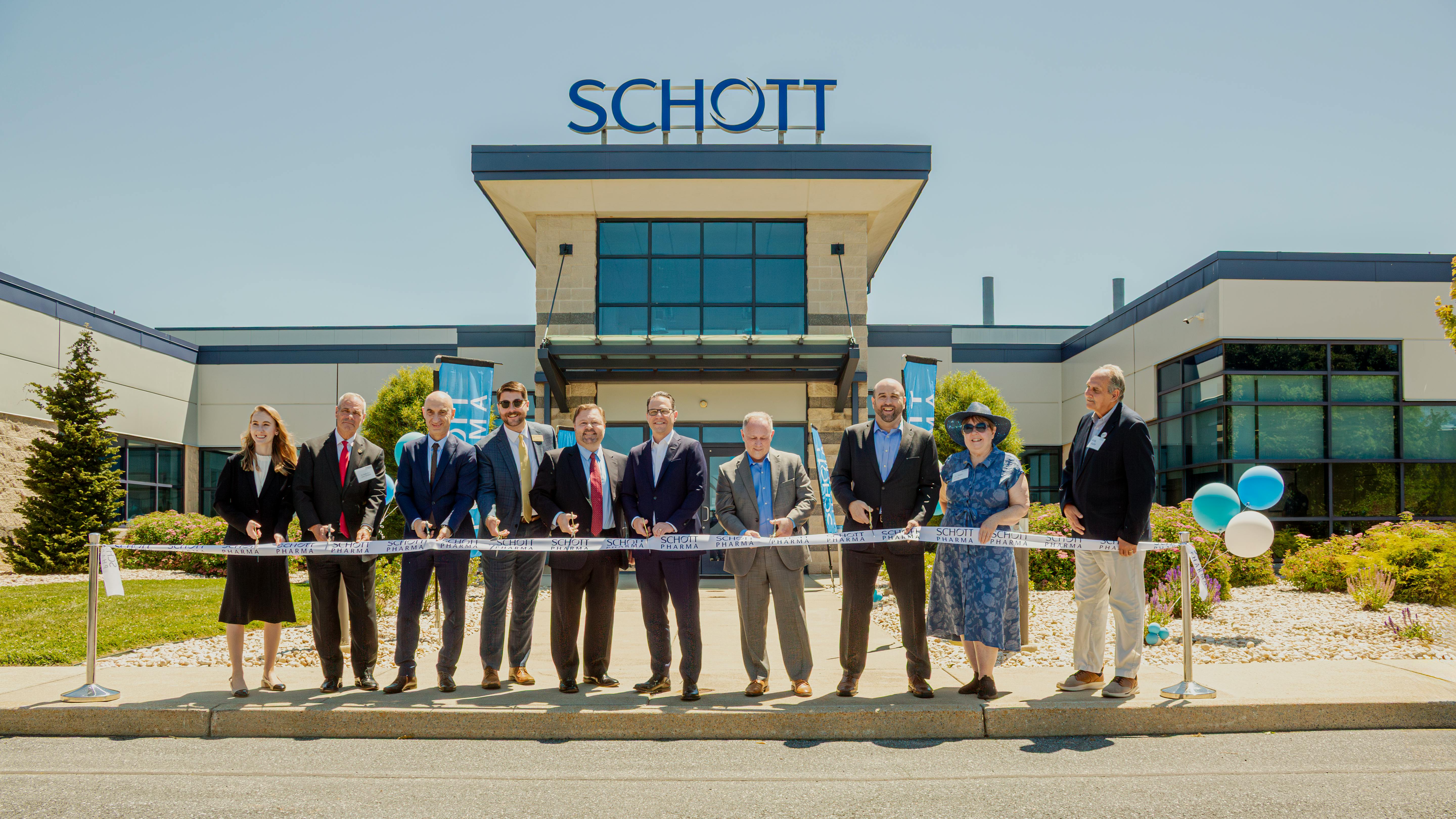 Madison Colaco (South Region Field Director at Congressman Meuser&rsquo;s Office), John Schlegel (Pennsylvania State Representative), Hakan Gerdan (Plant Manager, SCHOTT Pharma USA), Logan Hoover (South Central PA Regional Manager to Senator McCormick), Christopher Cassidy (President of SCHOTT Pharma USA), Pennsylvania Governor Josh Shapiro, Dr. Gary Disbrow (Deputy Assistant Secretary and Director of BARDA), Rick Siger (Secretary, PA Department of Community and Economic Development), and Lebanon County Commissioners Jo Ellen Litz and Michael Kuhn. Image: SCHOTT Pharma