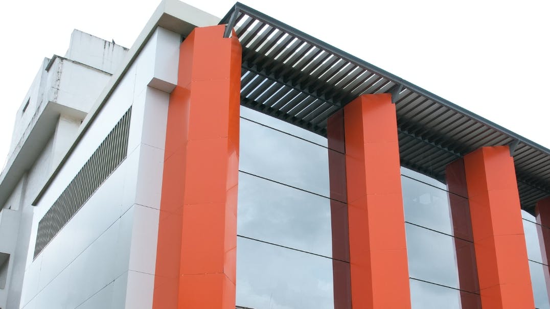 exterior shot of Piramal Pharma Solutions site in Turbhe, India