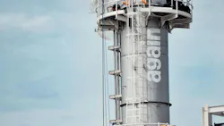 Again distillation tower at Houston, Texas engineering facility