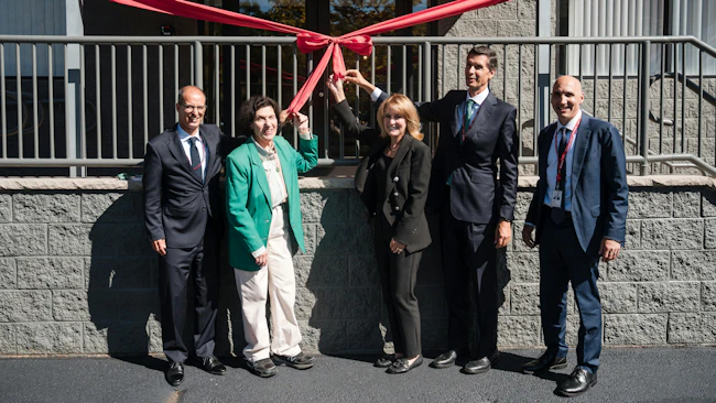 Marco Gil, co-CEO, Hovione; Janice Mironov, Mayor, East Windsor, NJ; Debbie Hart, President, BioNJ; Antonio Almeida, co-CEO, Hovione; David Basile, VP of TechOps - Americas, Hovione