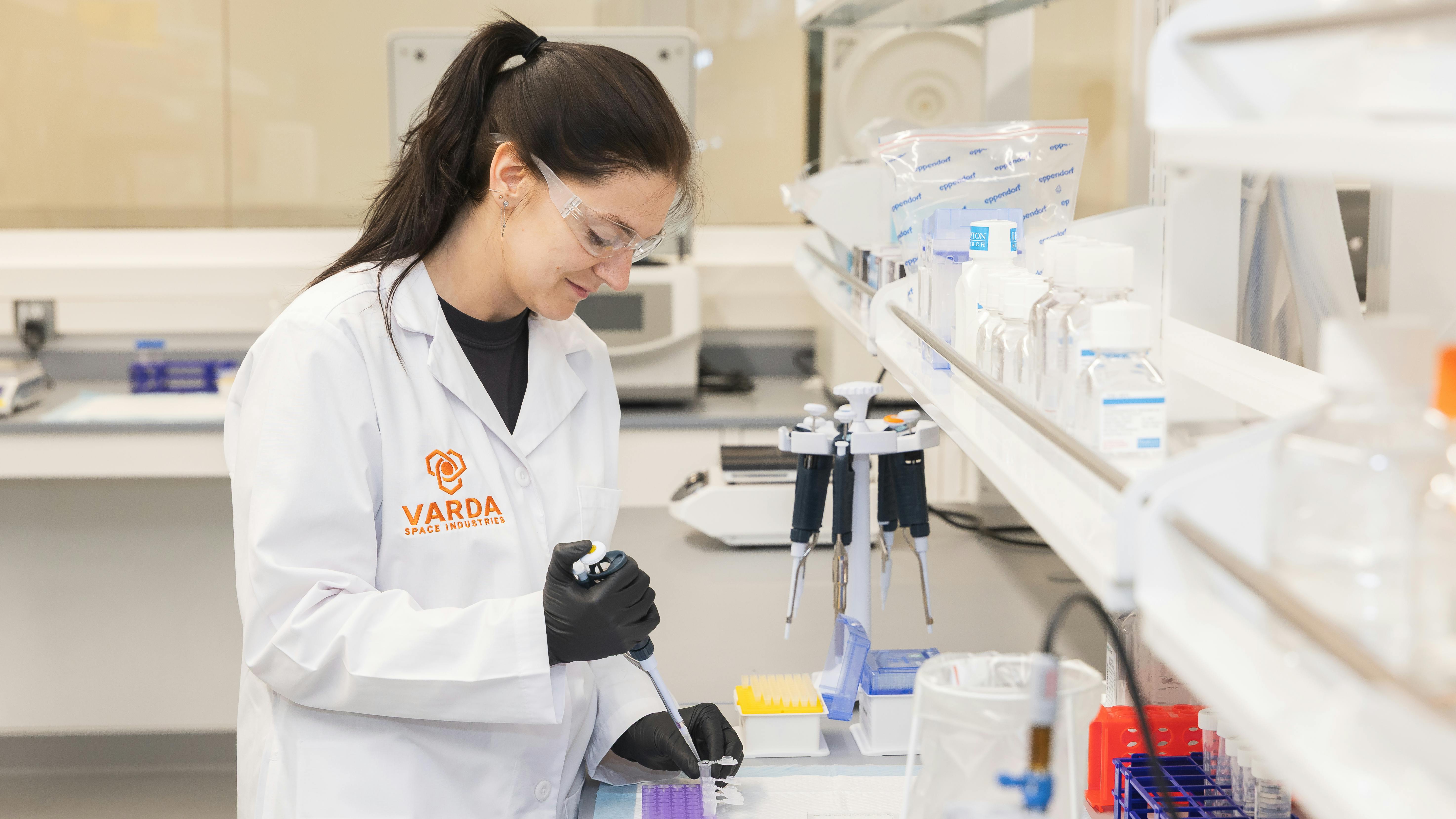 Worker in Varda Space Lab